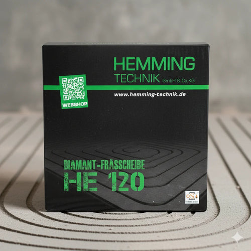 Verpackung des HE120 DUO CUT Sets 125 × 17 mm: schwarzer Hemming-Karton auf Estrich